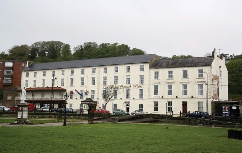 Walter Raleigh Hotel يوغال المظهر الخارجي الصورة