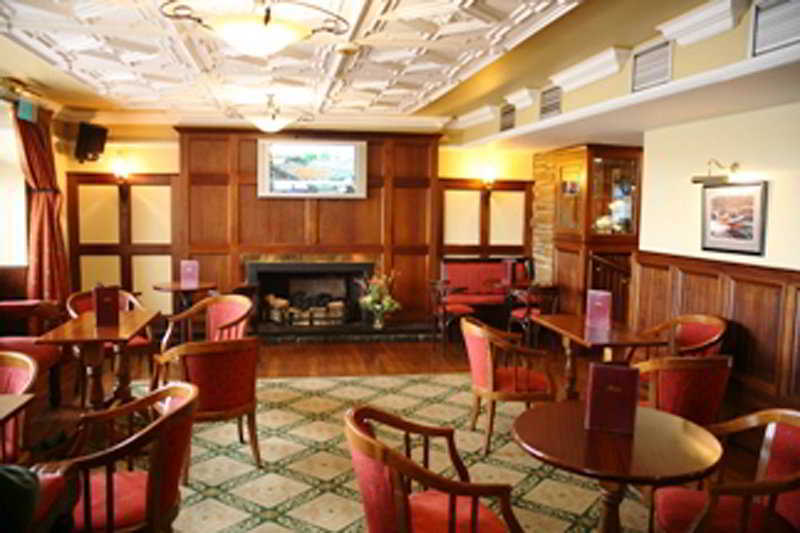 Walter Raleigh Hotel يوغال المظهر الخارجي الصورة