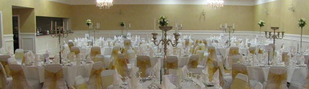 Walter Raleigh Hotel يوغال المظهر الخارجي الصورة